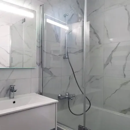 L'acacia, F2 Terrasse Et Jardin,plage A 400metres דירה