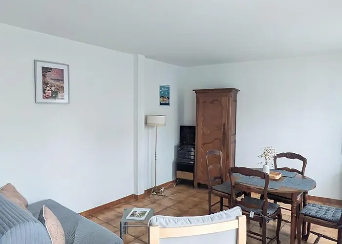 L'acacia, F2 Terrasse Et Jardin,plage A 400metres *