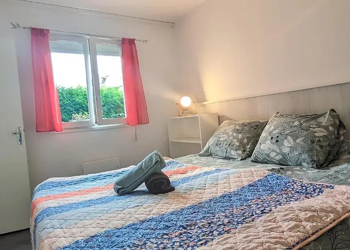 L'acacia, F2 Terrasse Et Jardin,plage A 400metres דירה